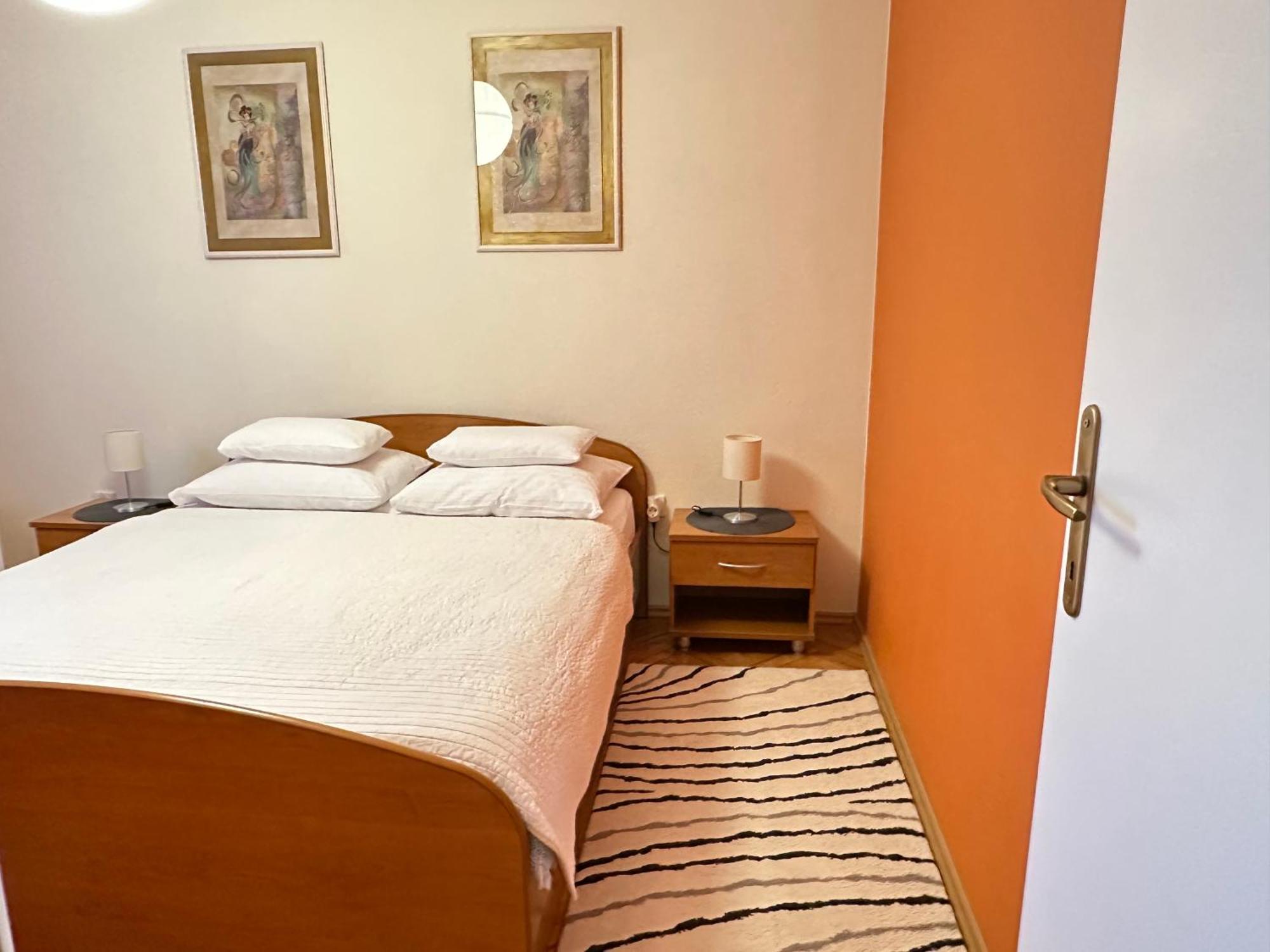 Apartments - Rooms Vesna Primošten Eksteriør bilde