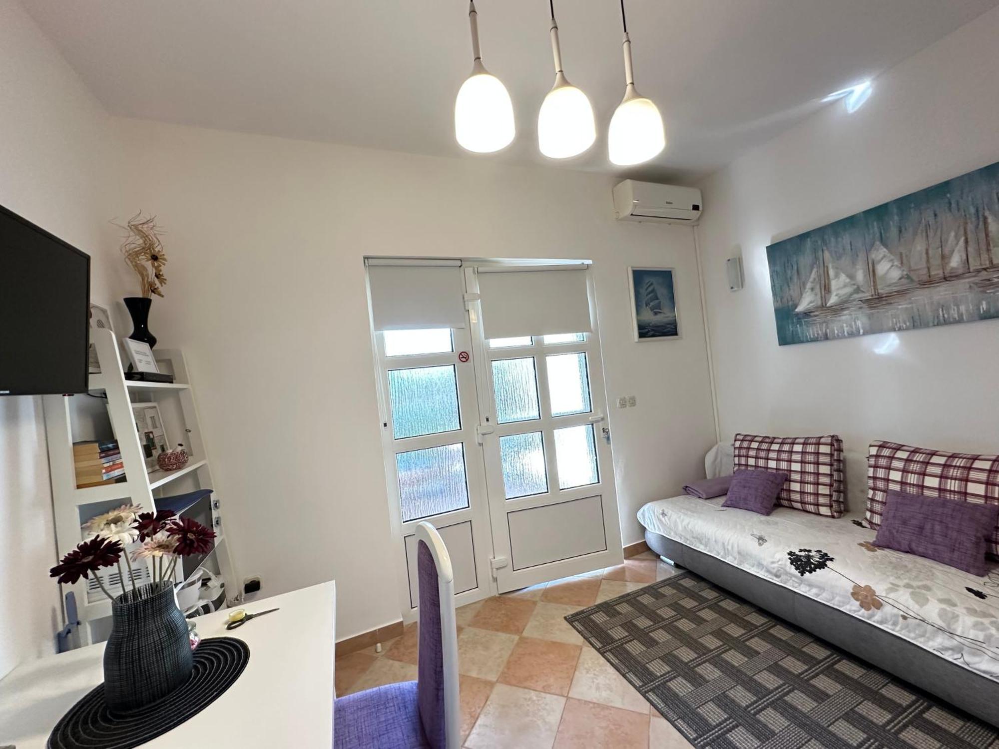 Apartments - Rooms Vesna Primošten Eksteriør bilde